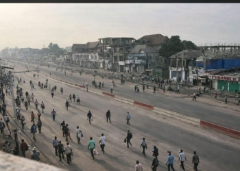 Kinshasa : la grève des chauffeurs de taxi-bus pénalise des milliers d’usagers